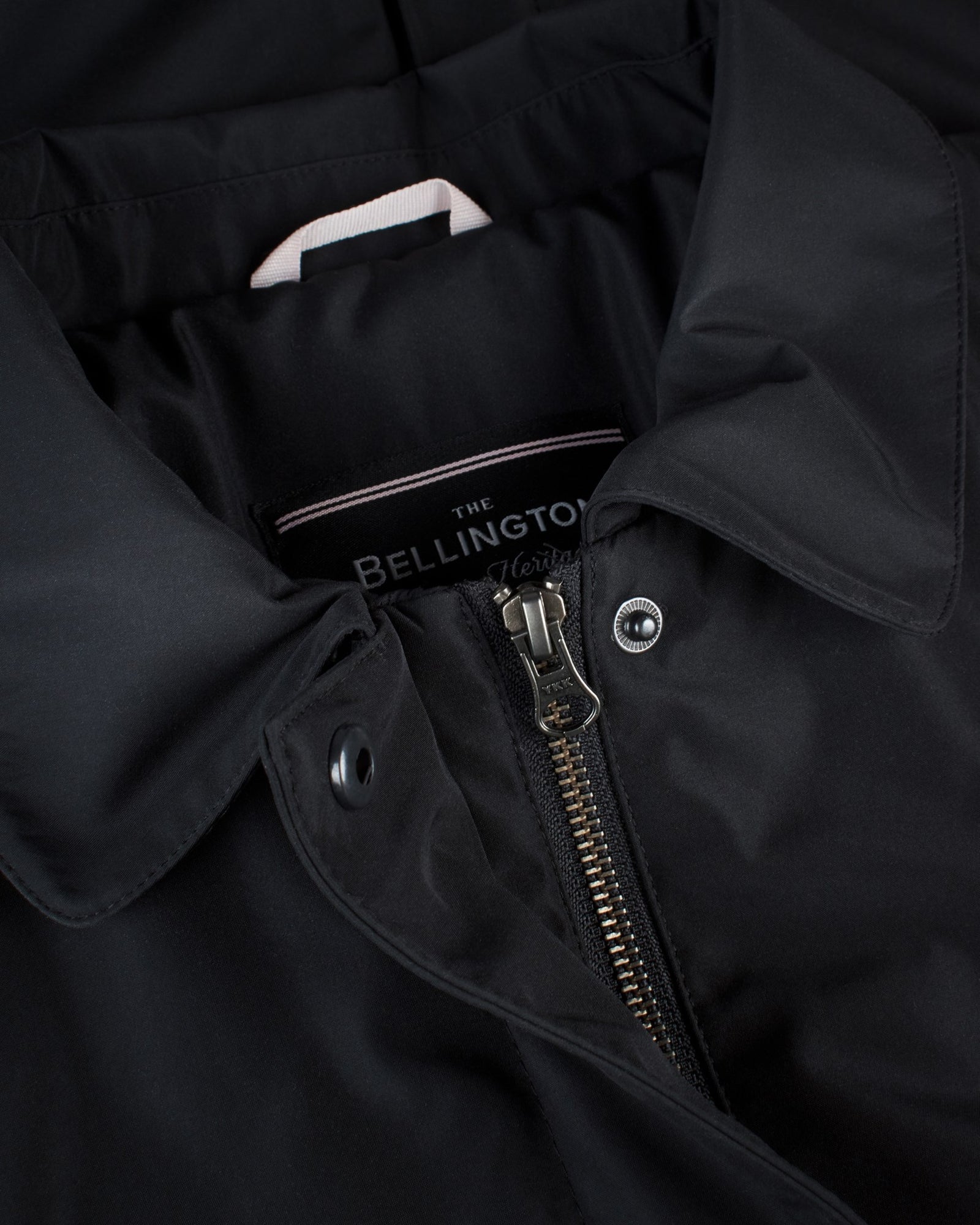 Bellington Woman Black Back