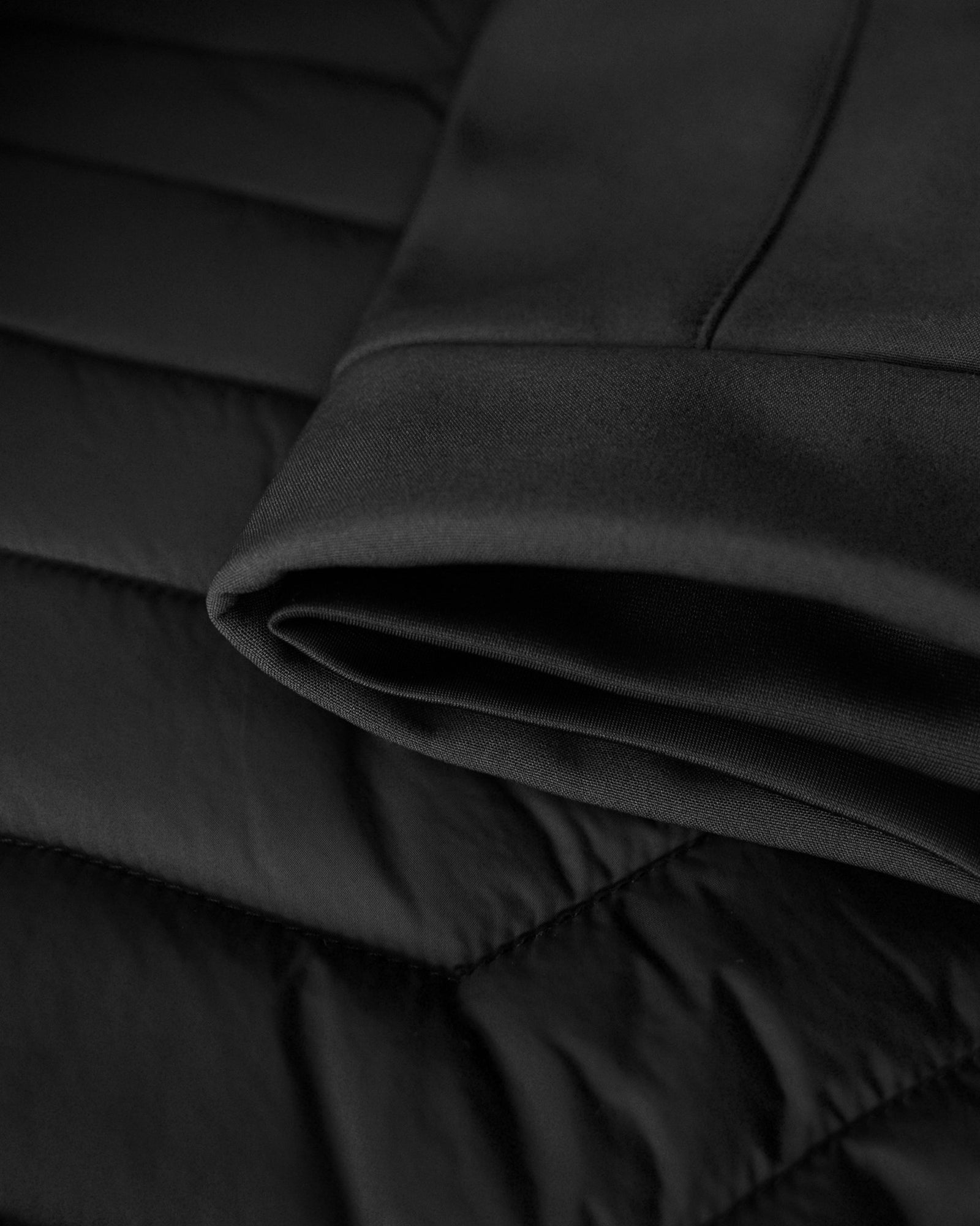 Bloomsdale Women Black Back