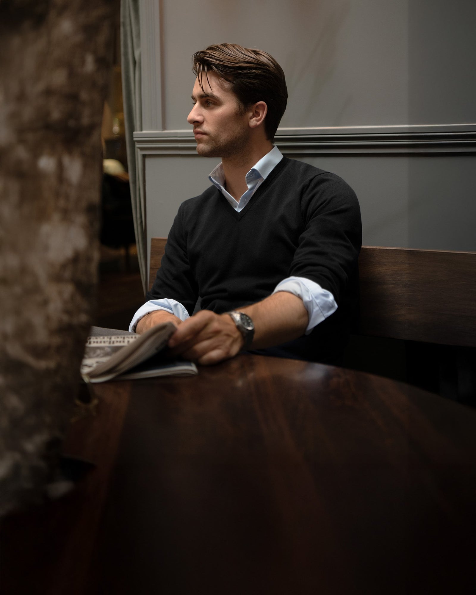 Brighton V Neck Men Black Back