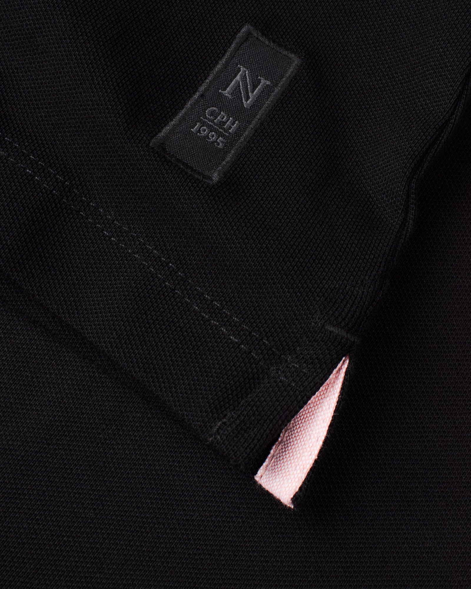 Carlington Women Black Back