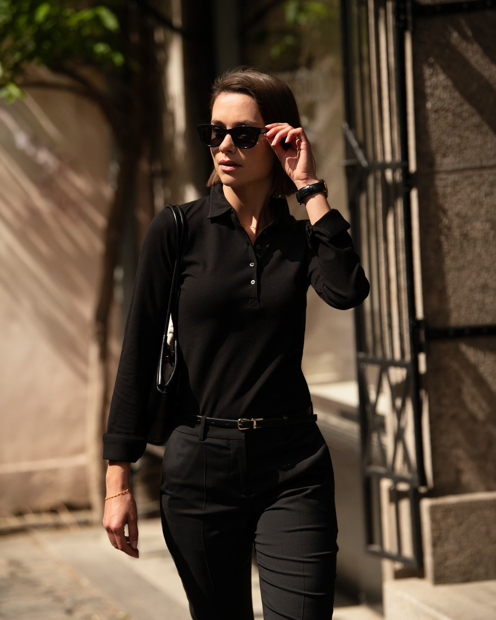 Carlington Women Navy Back