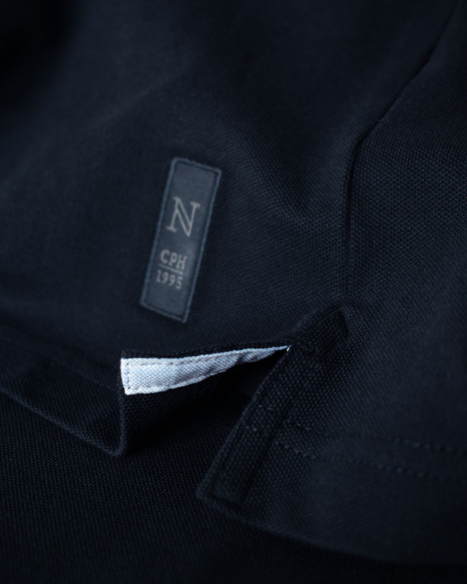 Carlington Women Dark Navy Back