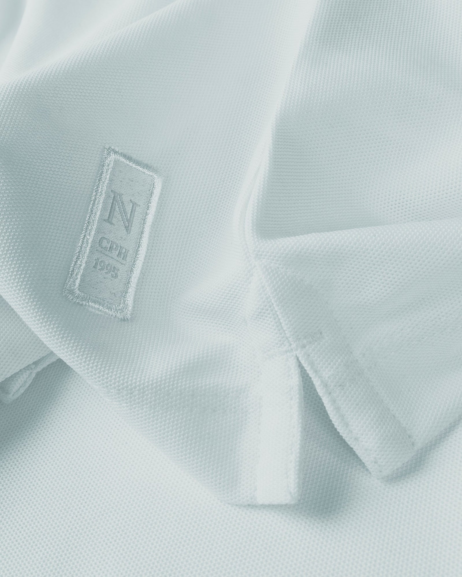 Clearwater Women Ice Grey Back