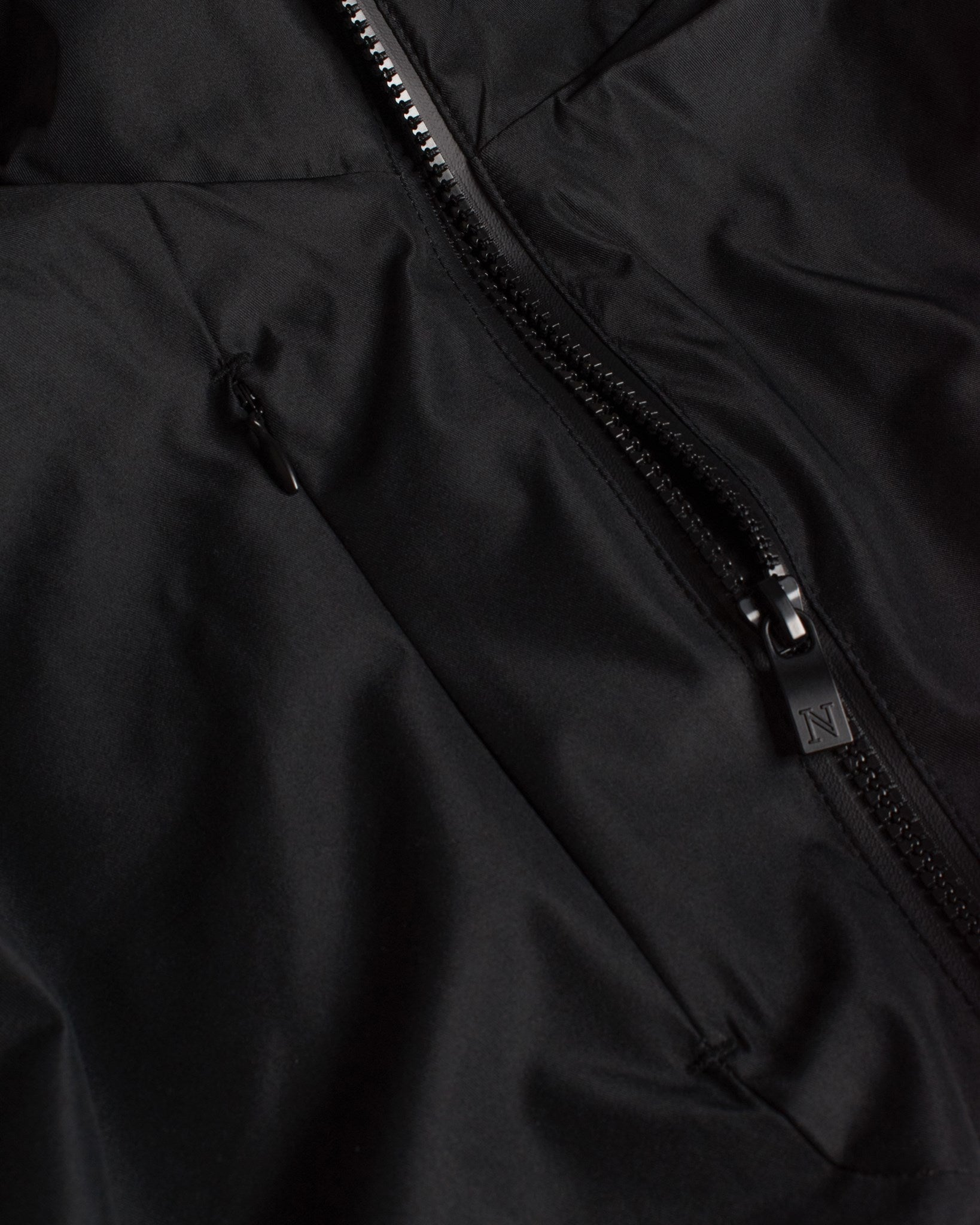 Davenport Men Black Closeup 3