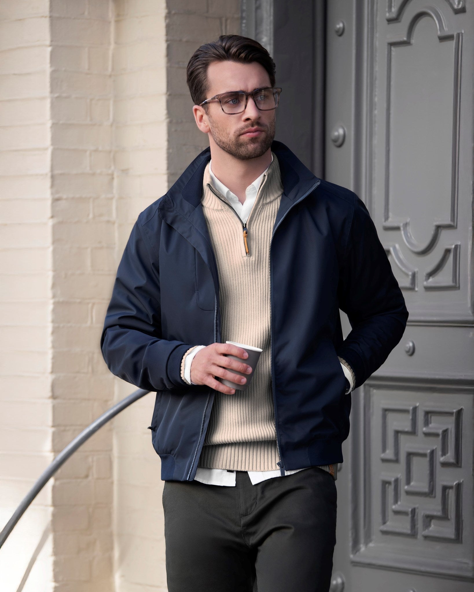 Davenport Men Navy SS26 Modelimage