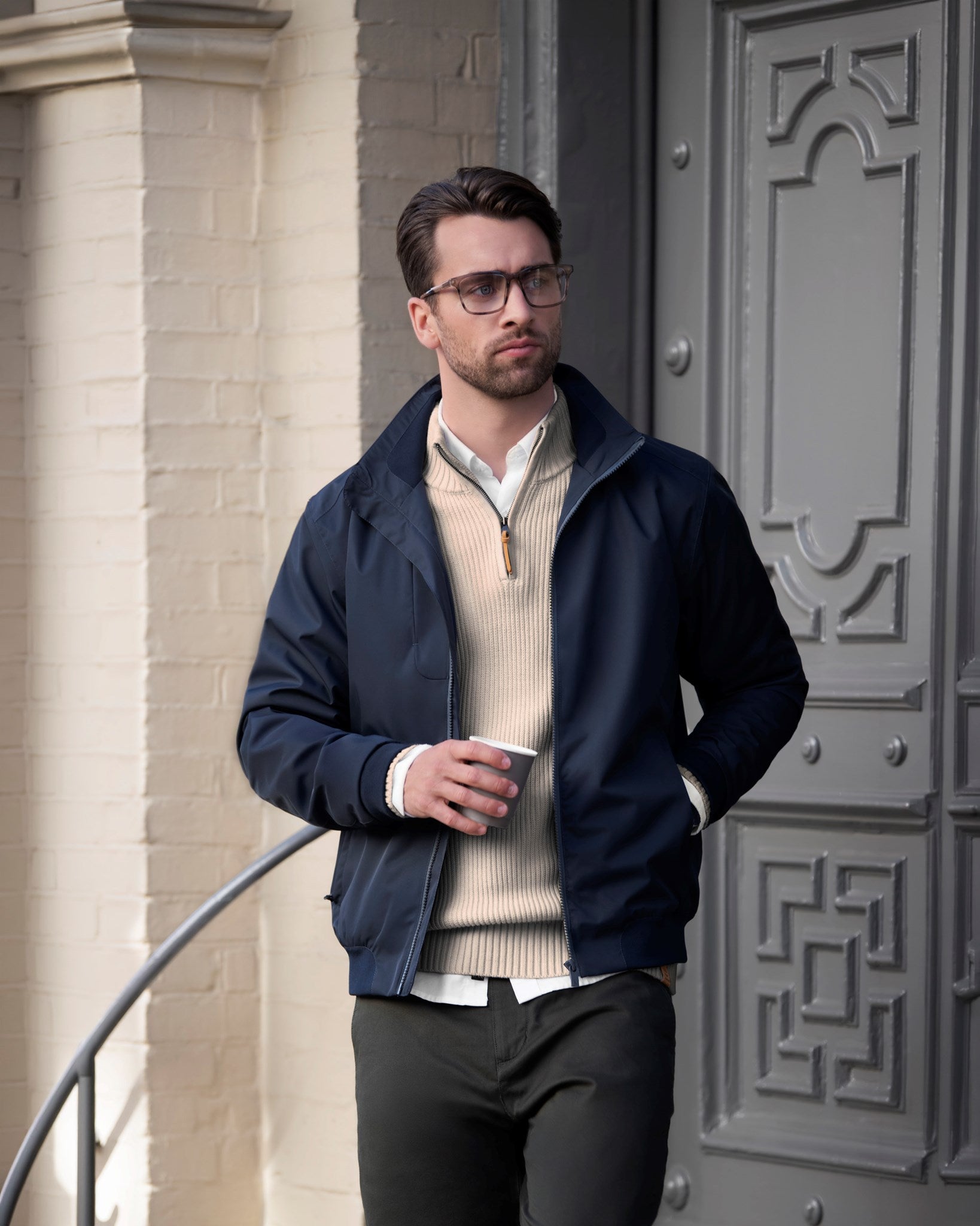 Davenport Men Navy SS26 Modelimage (1)