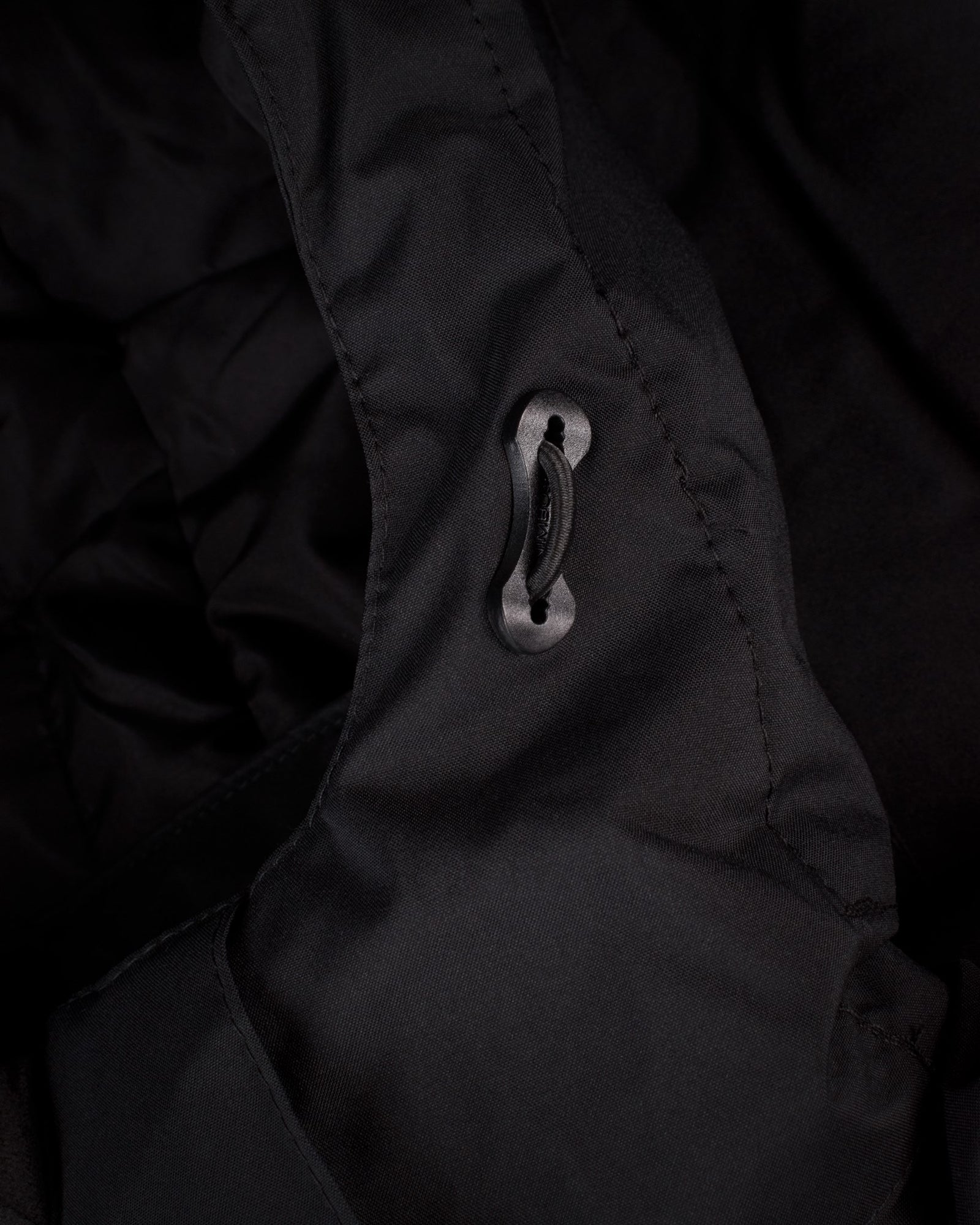 Fairview Woman Black Back