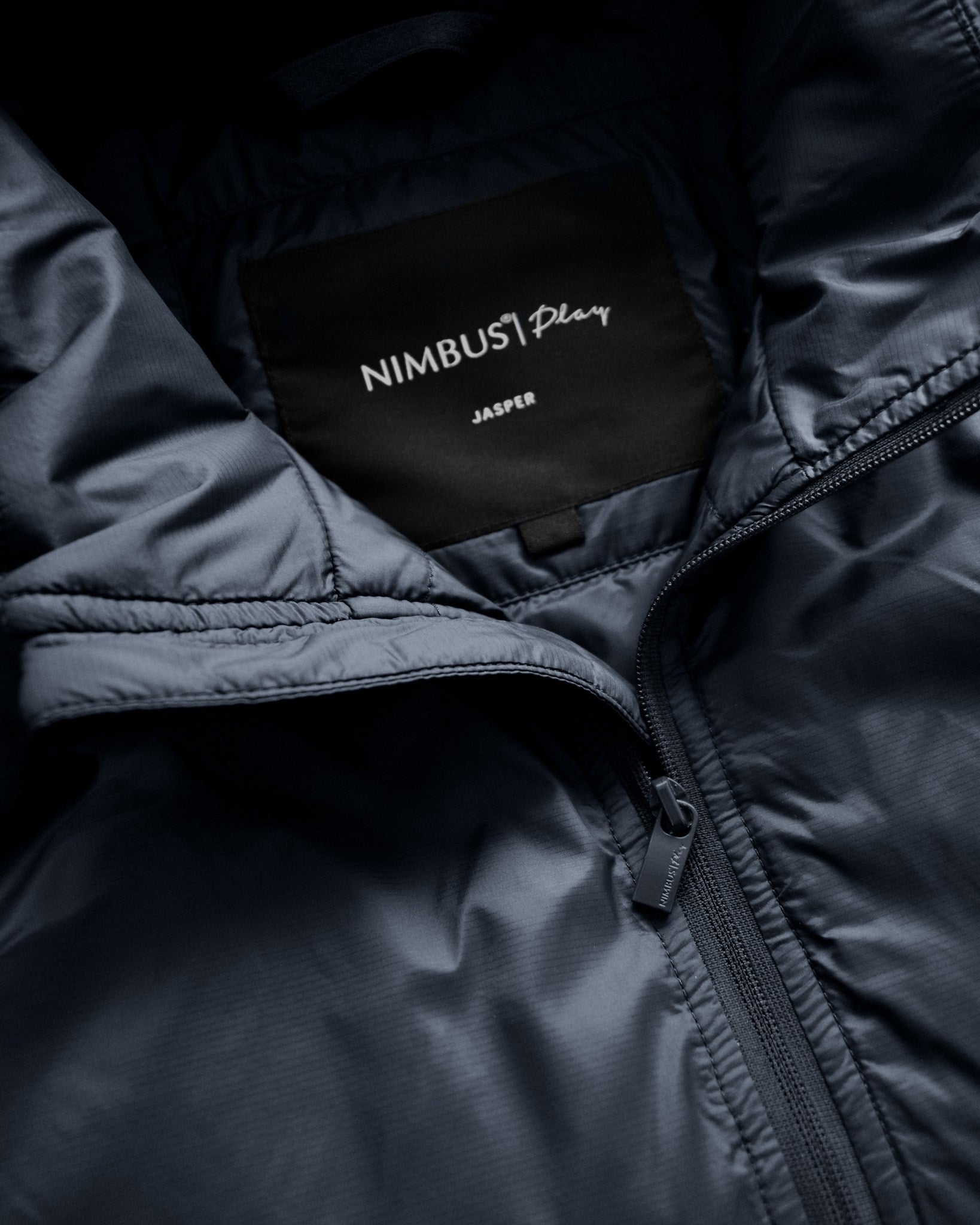 Jasper Unisex Navy Closeup 1