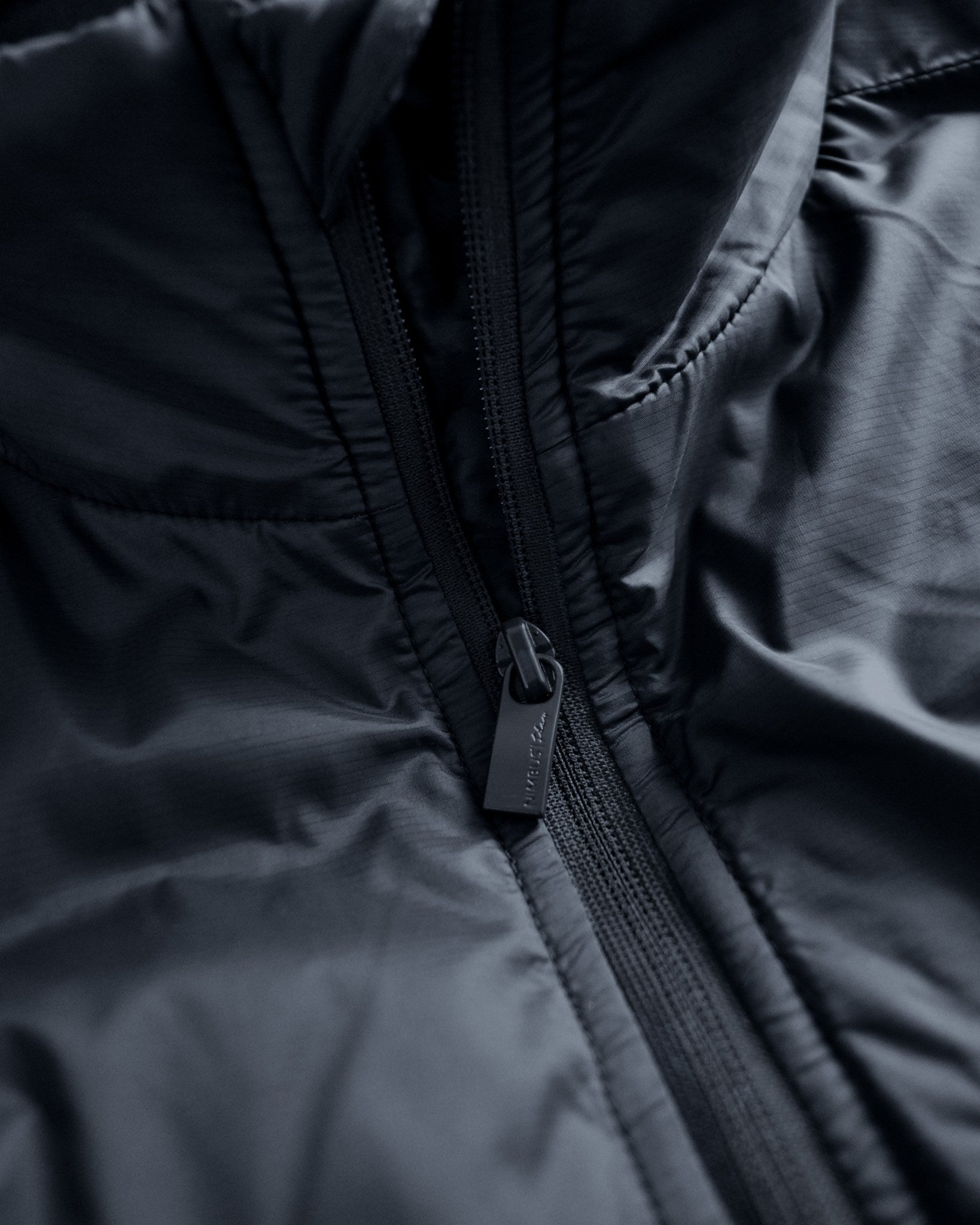 Jasper Unisex Navy Closeup 4