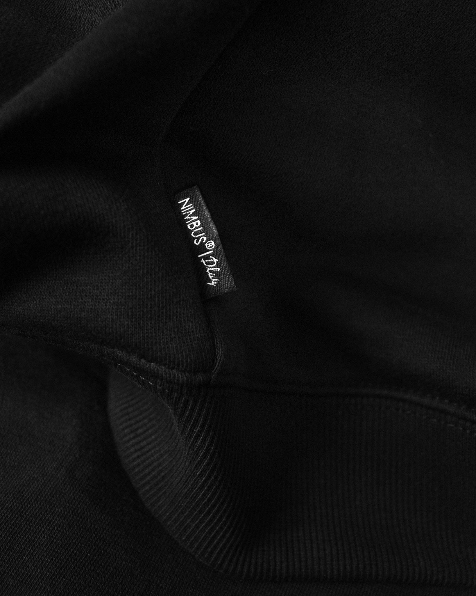 Lenox Men Black Closeup 3