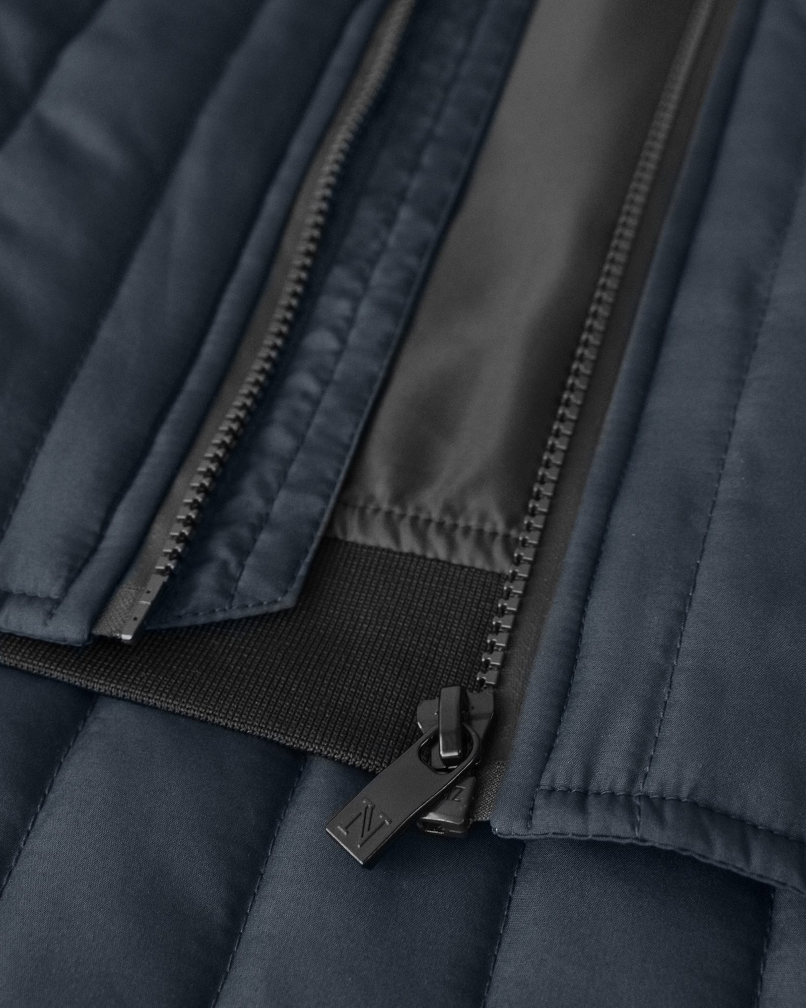 Lindenwood Men Navy Back