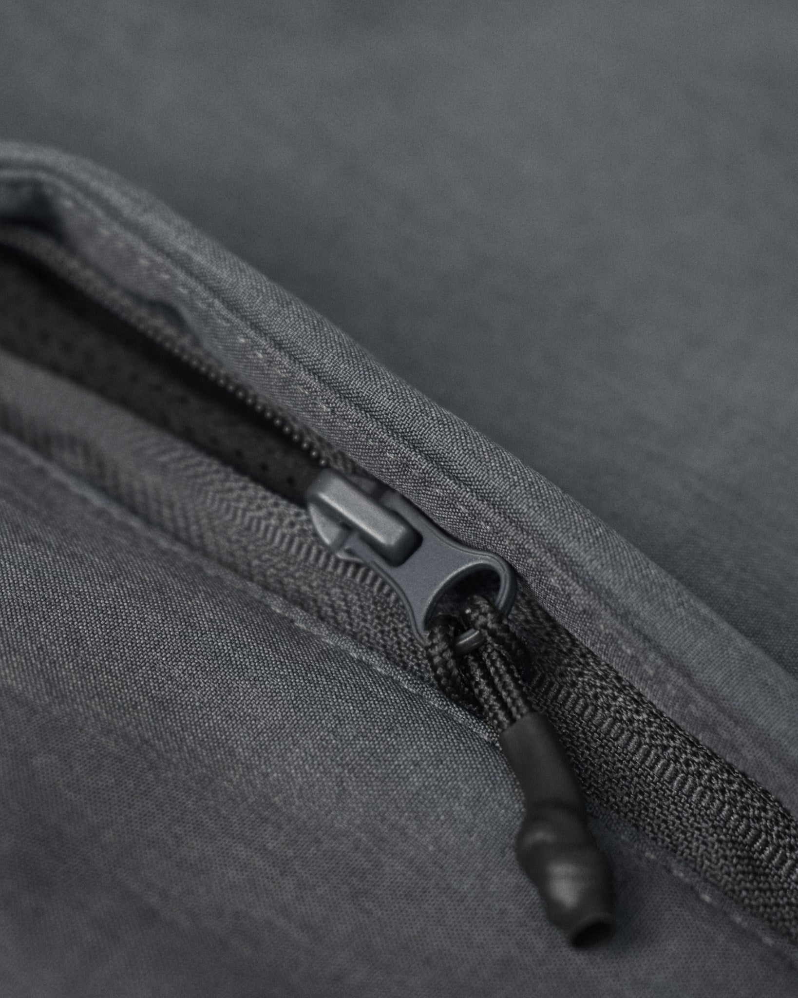 Livingston Women Grey Melange Closeup 2