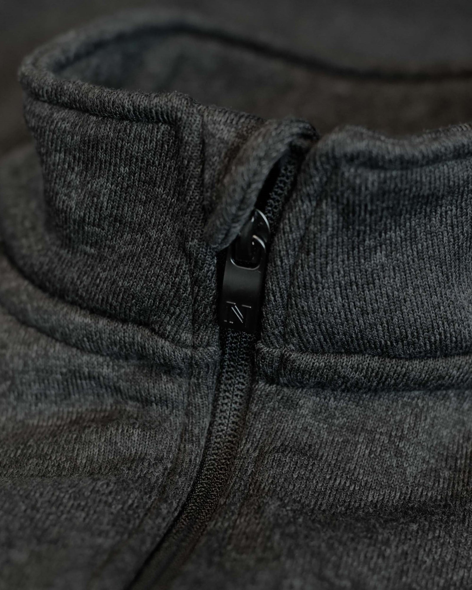 Montana Men Dark Grey Melange Back