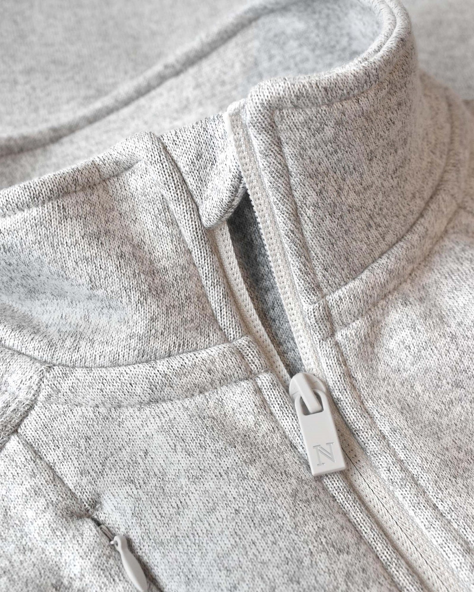 Montana Woman Light Grey Melange Back