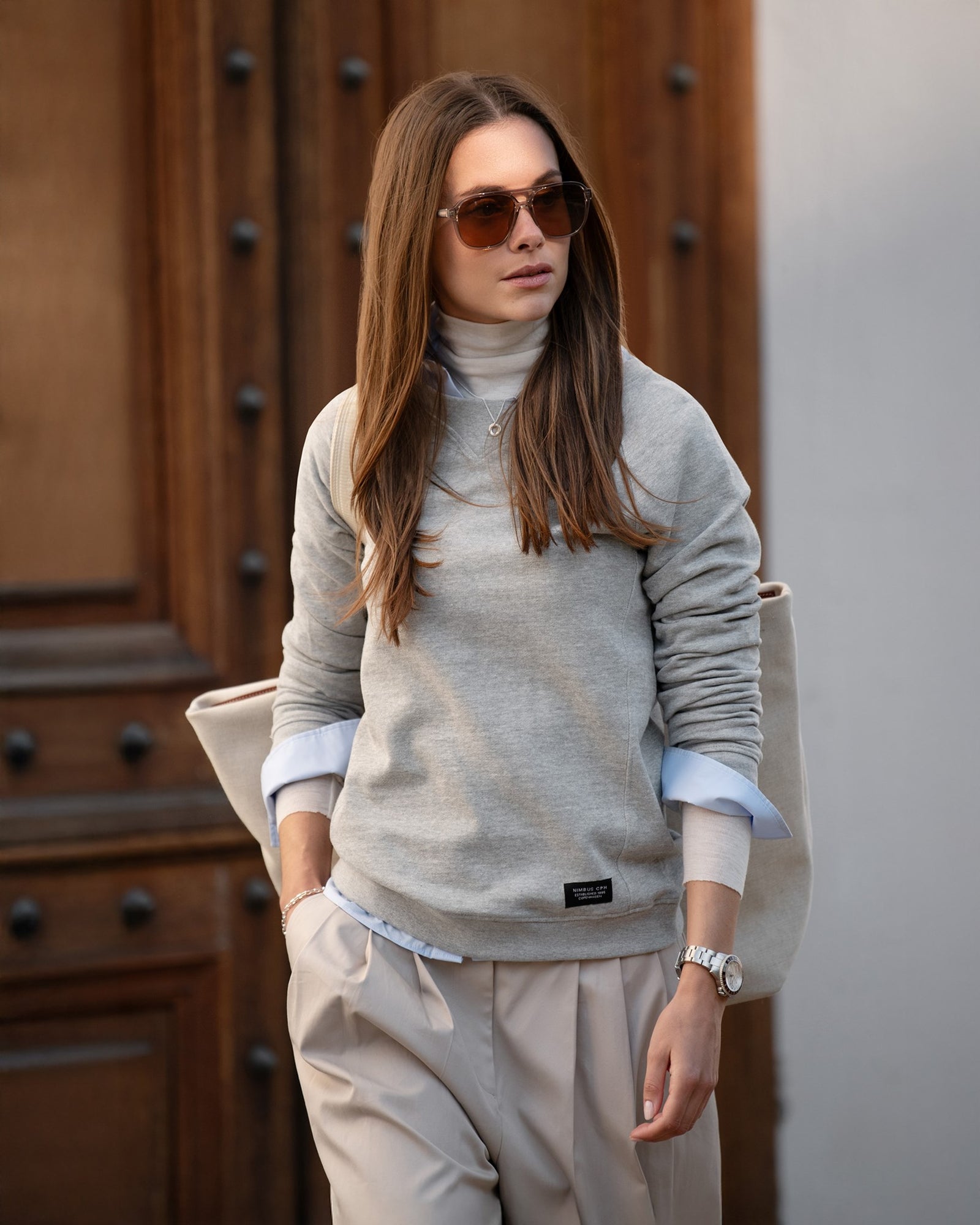 Newport Women Navy Back