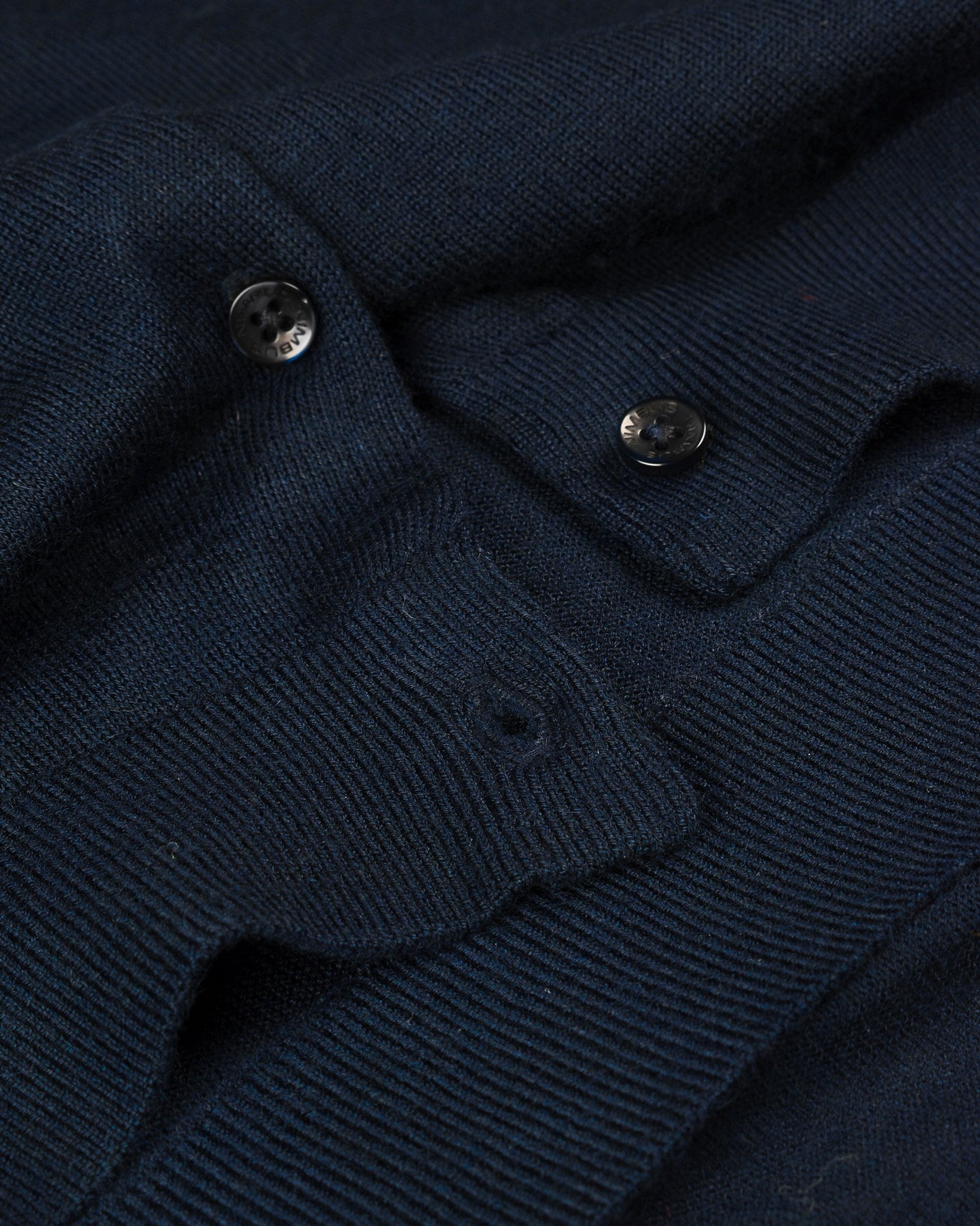 Phoenix Women Navy Closeup 3