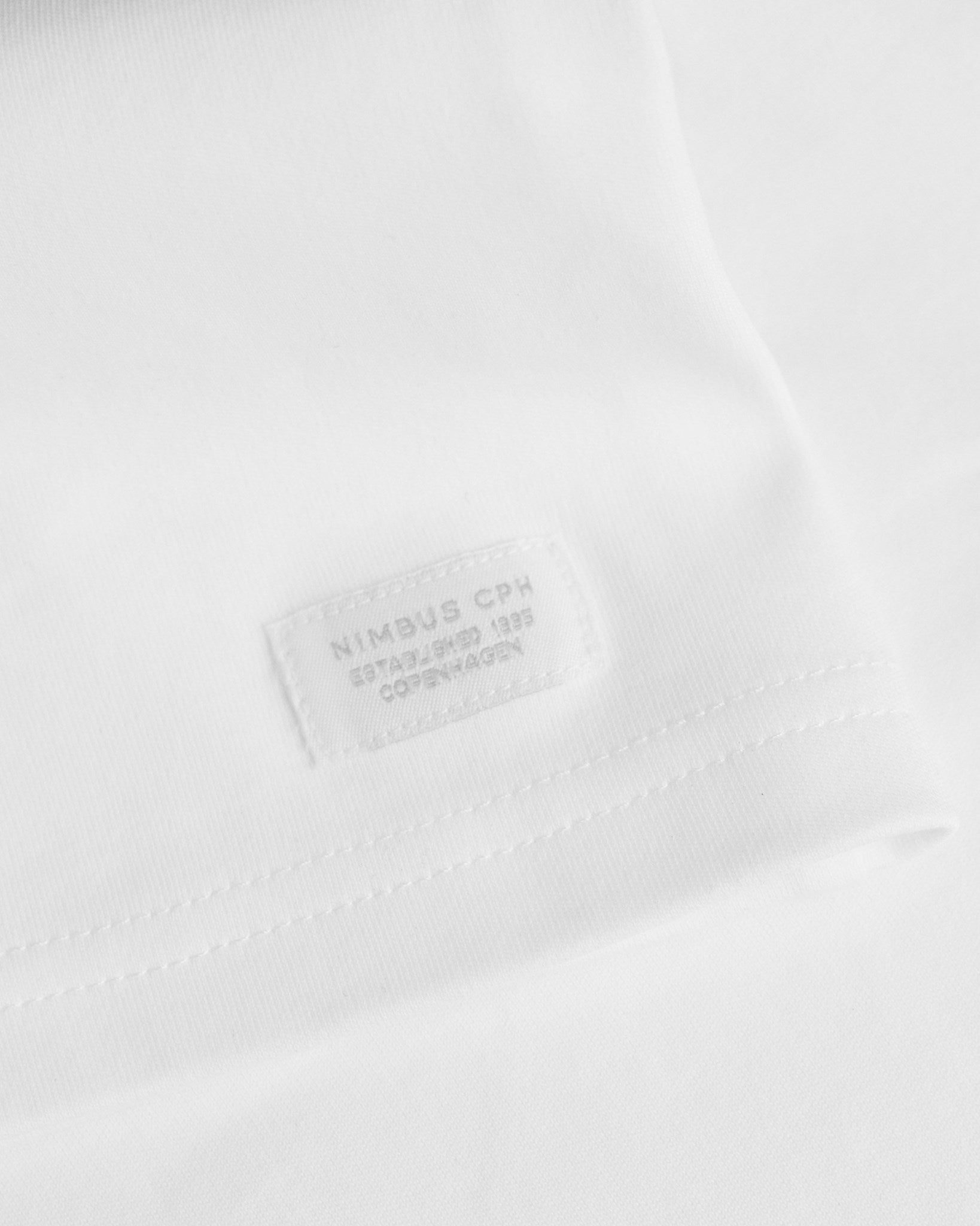 Santa Monica Men Women White Closeup 1