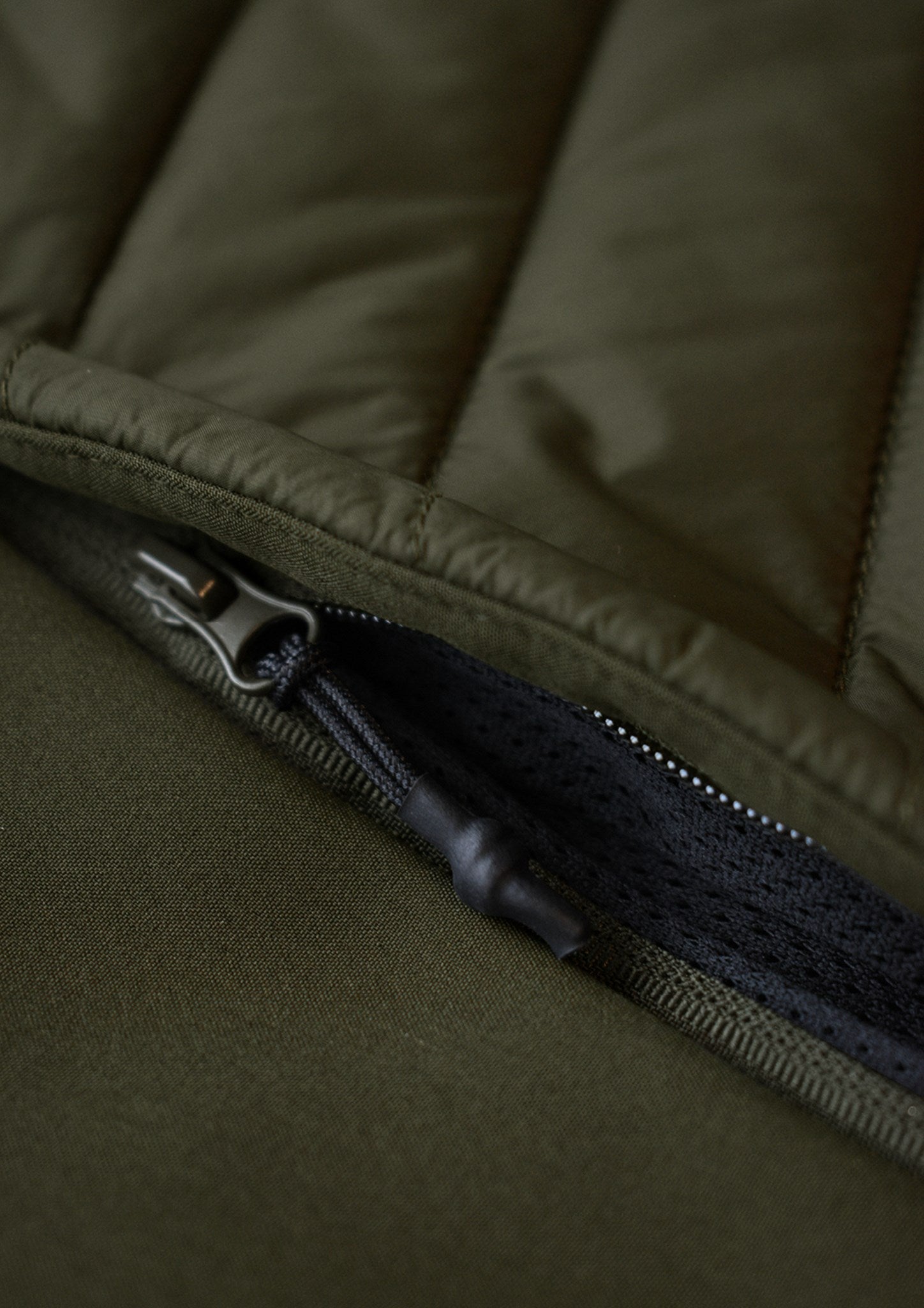 BENT L Olive 53