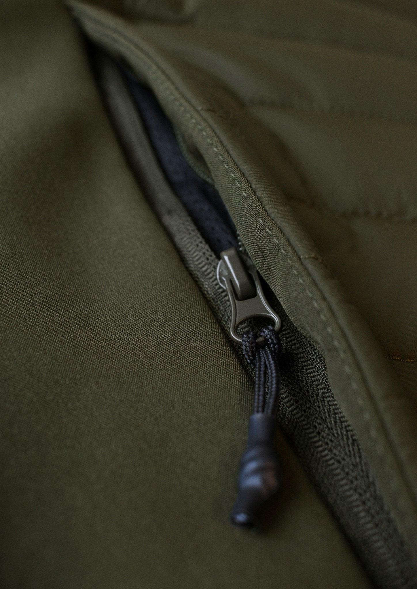 BLOO M Olive 52