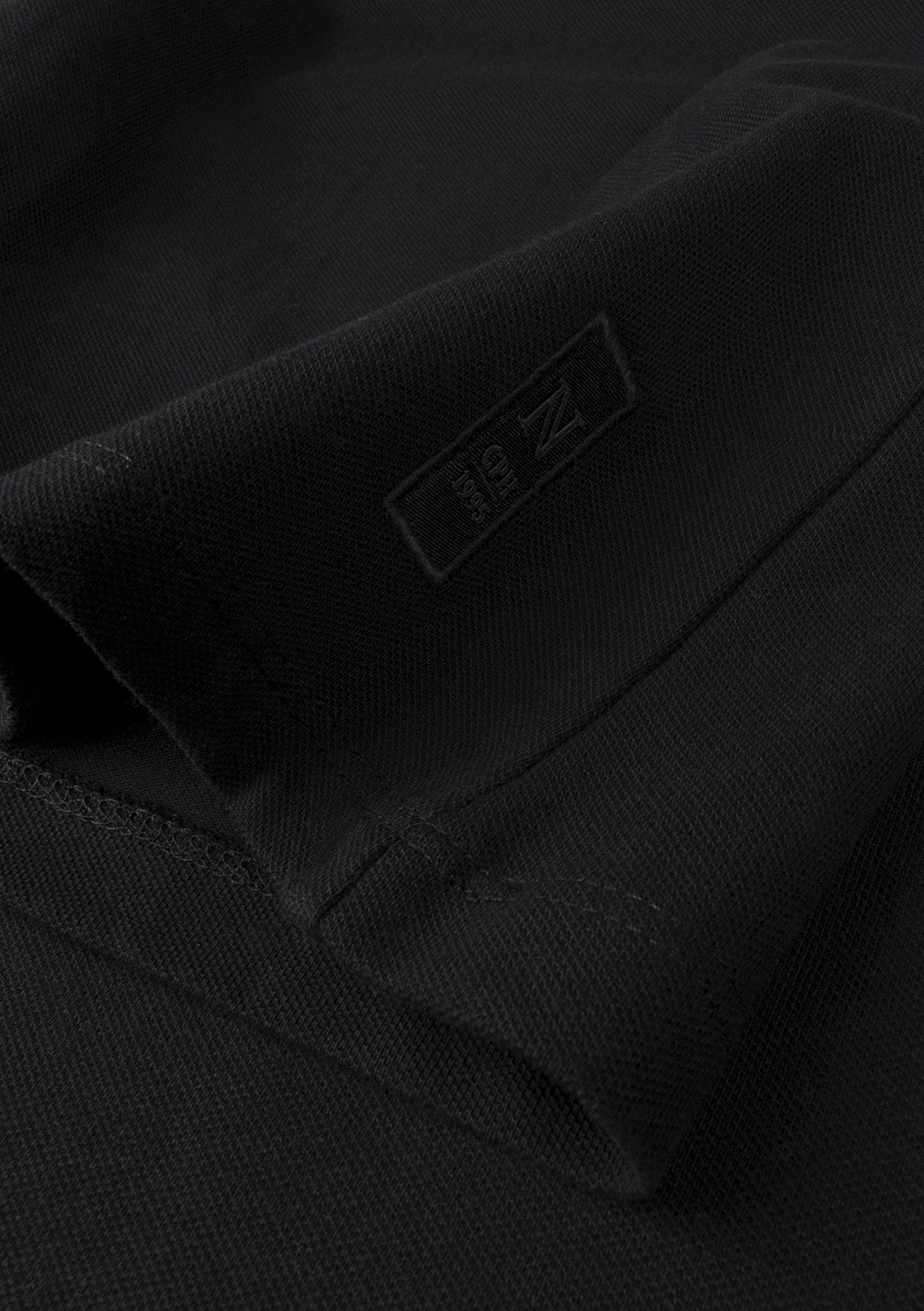 DANB L Black 52