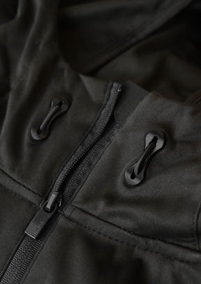 Fargo Women Black Closeup 50